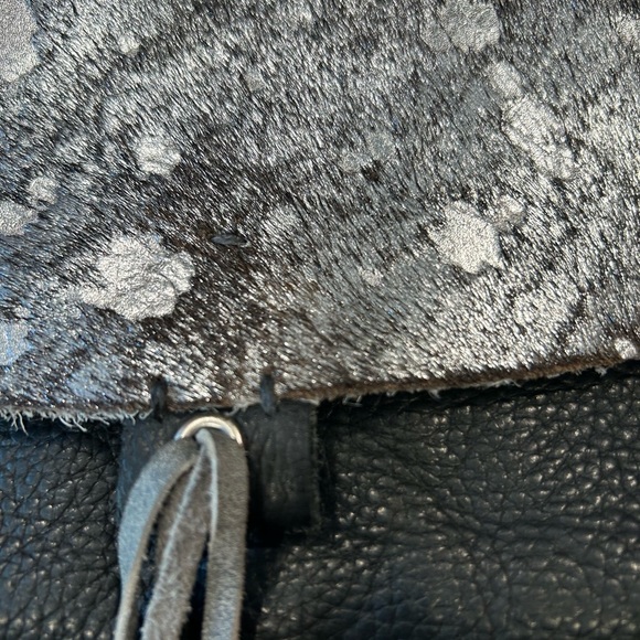So Zen leather bag